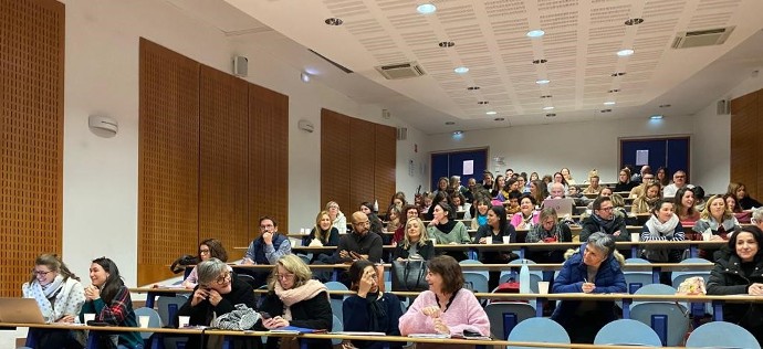 Les professionnels de l'Enfance attentifs au discours de Mme Marie  Marie Douris.